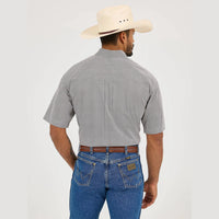 WRANGLER MENS GEORGE STRAIT SHORT SLEEVE BUTTON DOWN SHIRT