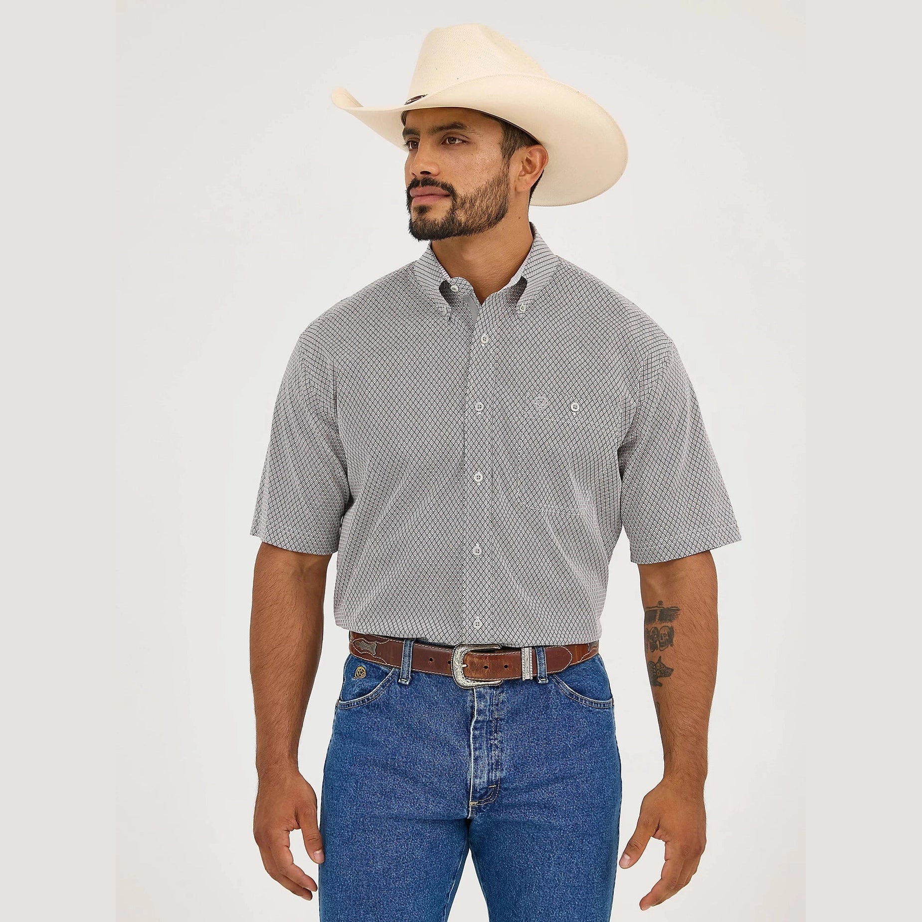 WRANGLER MENS GEORGE STRAIT SHORT SLEEVE BUTTON DOWN SHIRT