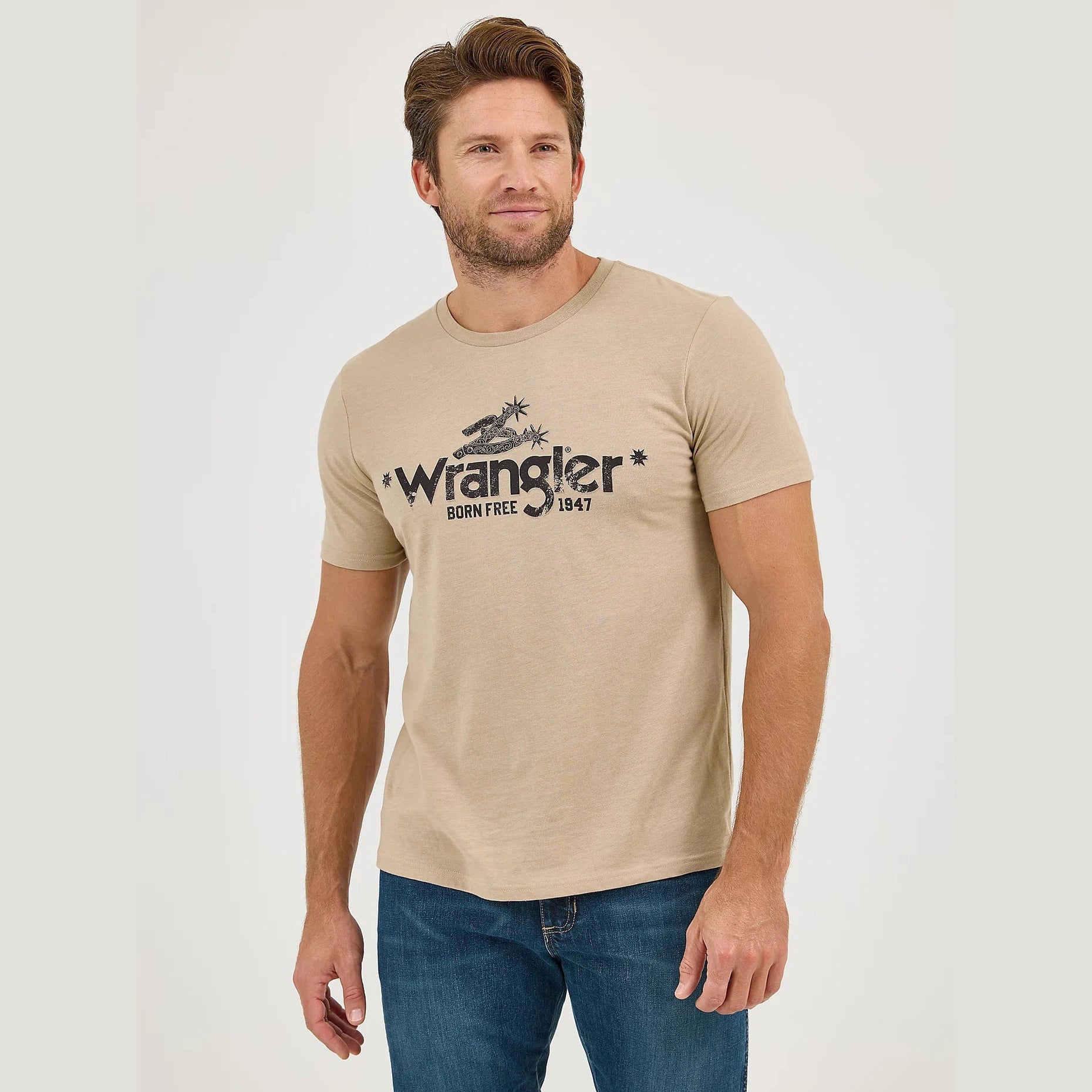 WRANGLER MENS BORN FREE GRAPHIC TEE - BEIGE SPUR