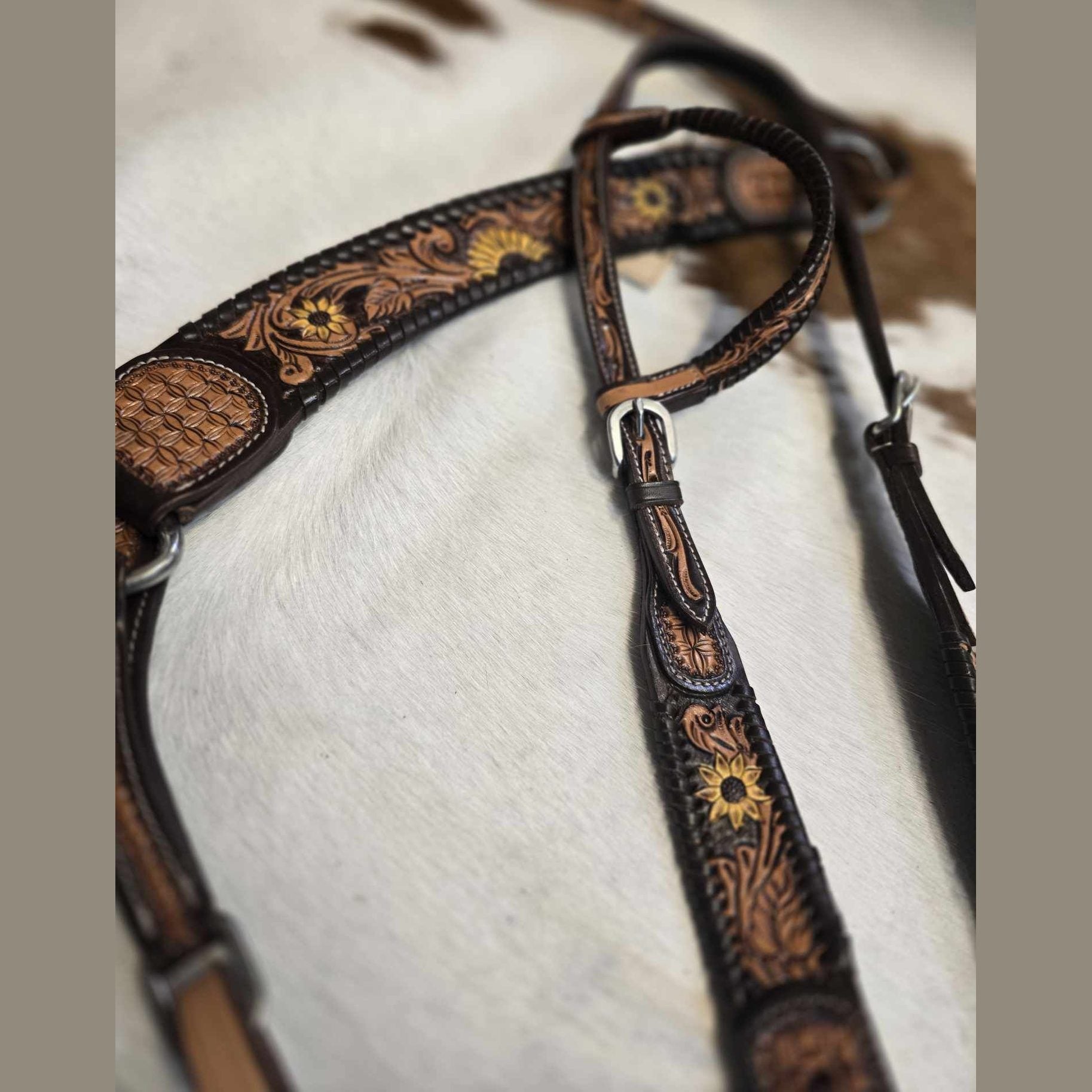 HEADSTALL & BREAST COLLAR SUN FLOWER WITH BROWN LACED