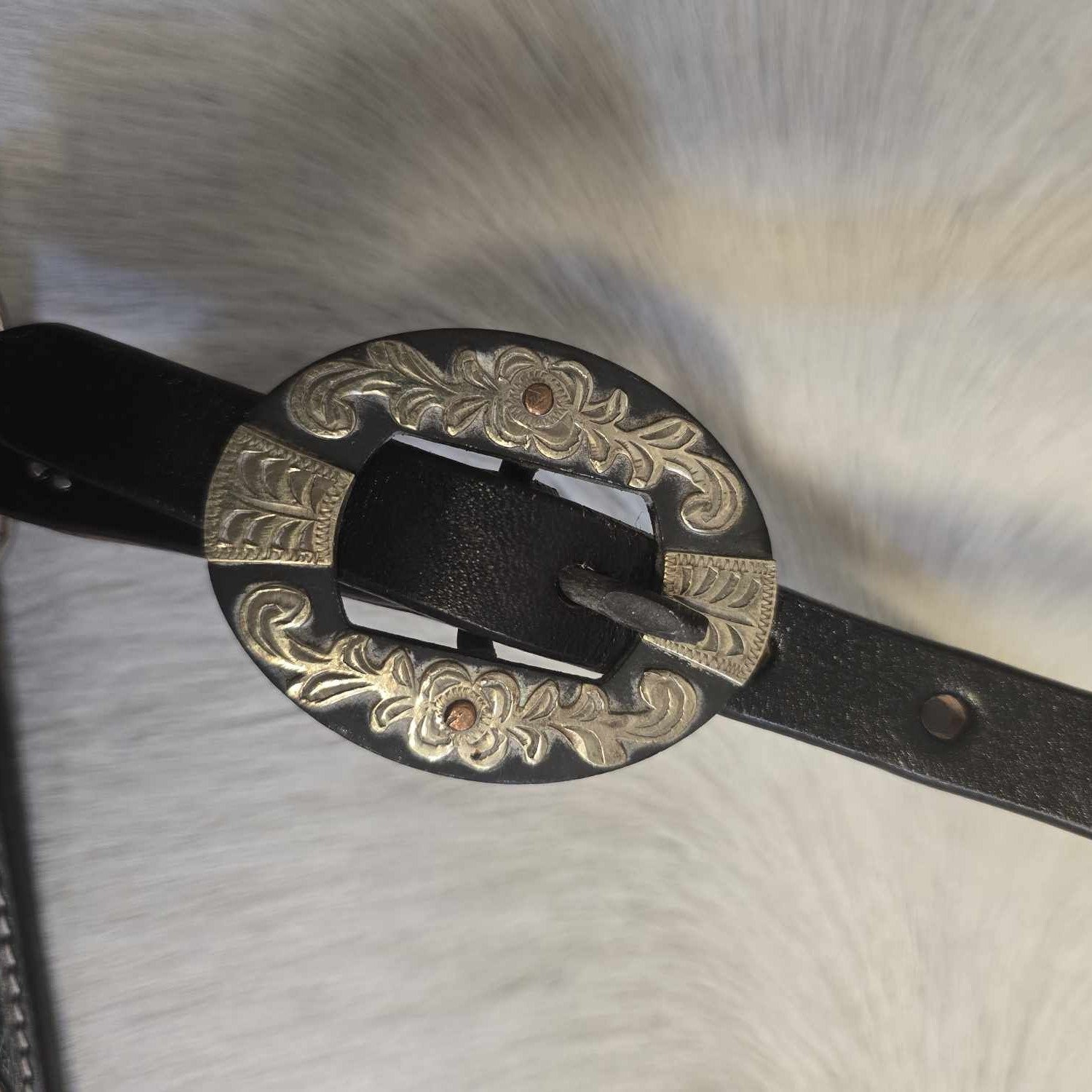 TURQUOISE LEAF BASKET TOOLED  HEADSTALL & BREAST COLLAR SET