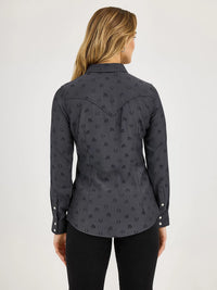 WRANGLER WOMENS ALL OCCASIONS WESTERN SNAP SHIRT - SUBTLE BLACK HORSES