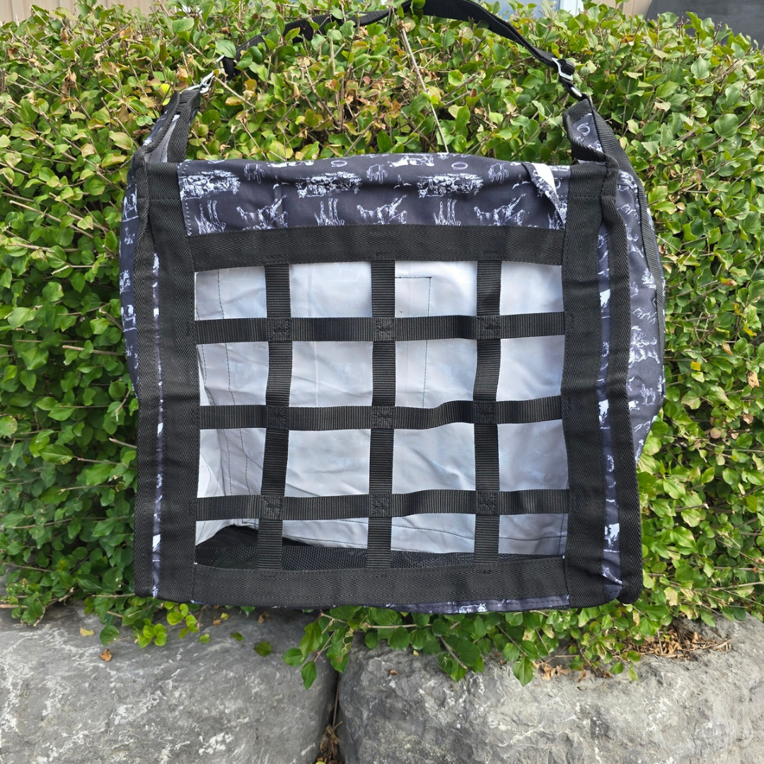 TRAILER HAY BAG