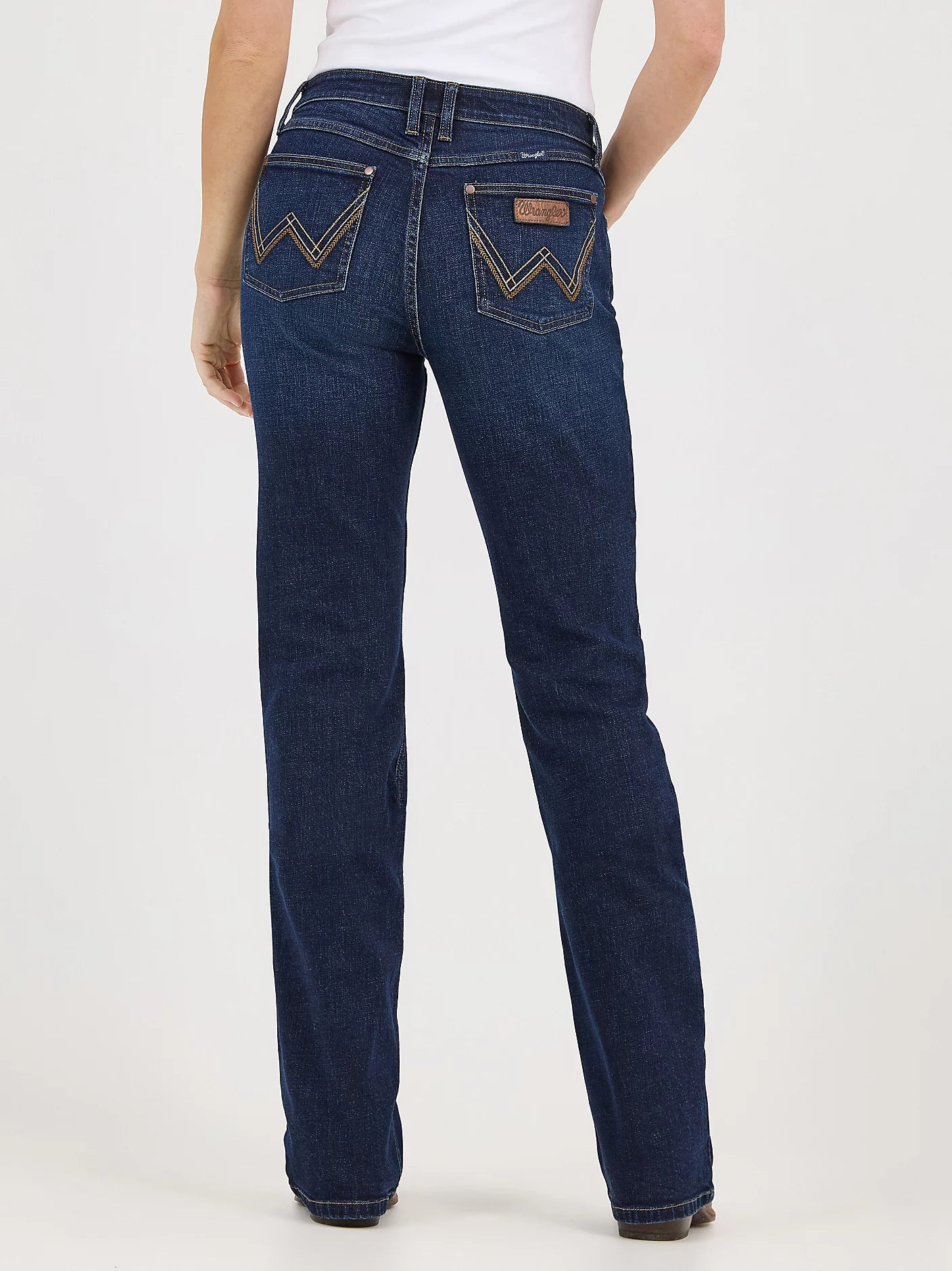 WRANGLER WOMENS MAE MIDE RISE BOOTCUT JEAN