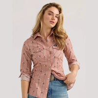 WRANGLER WOMENS RETRO SLIM STRIPE WESTERN SNAP SHIRT - DUSTY ROSE