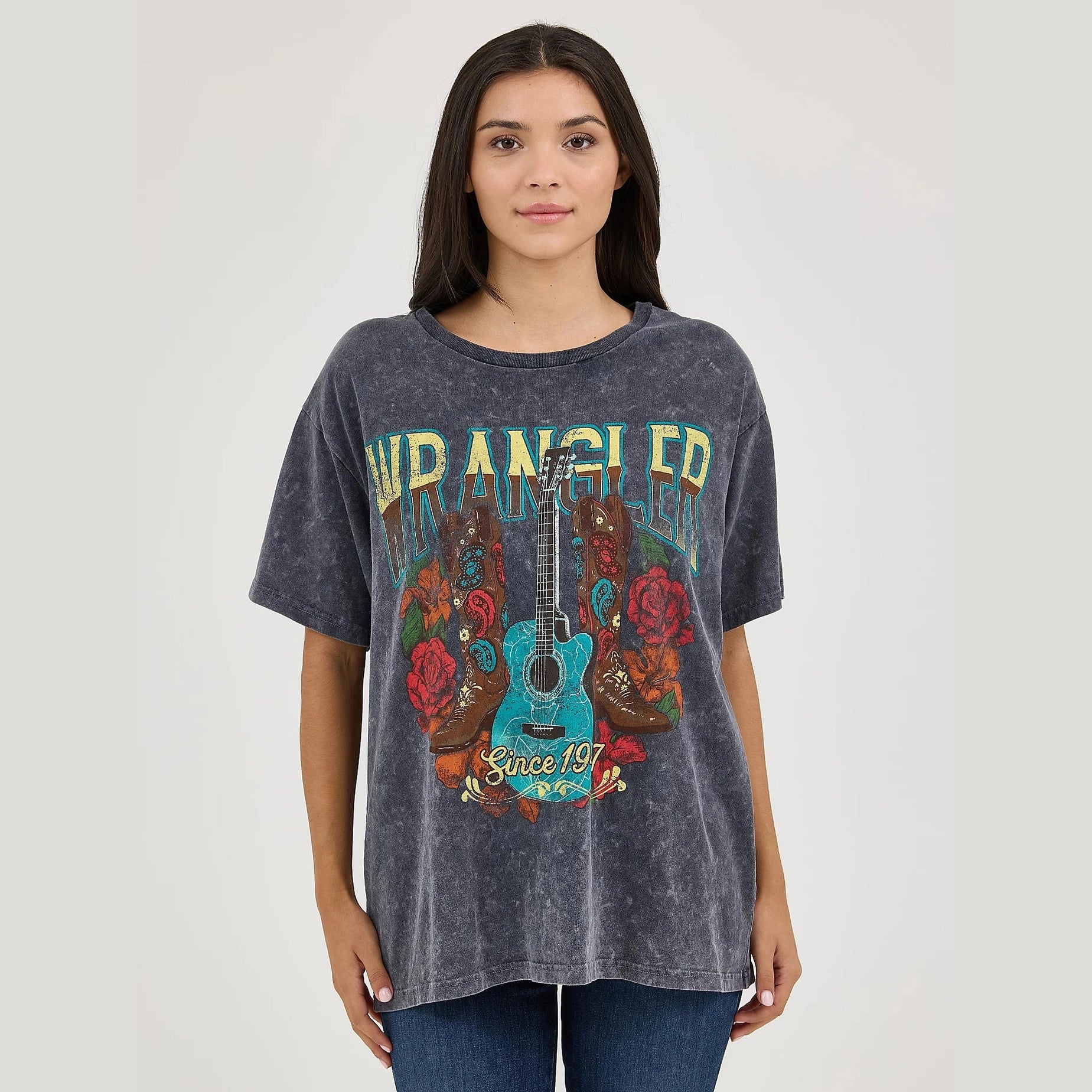 WRANGLER WOMENS ACID WASH GRAPHIC OVERSIZED TEE