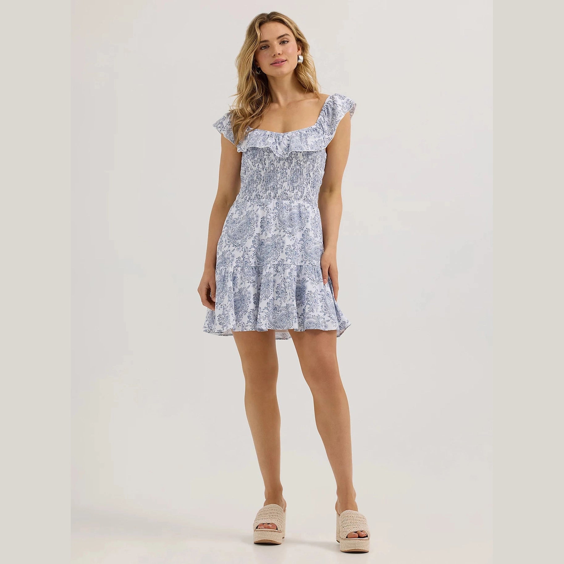 WRANGLER WOMENS SMOCKED BODICE RUFFLE DRESS