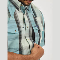 WRANGLER MENS PERFORMANCE SNAP SHORT SLEEVE SHIRT