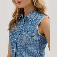 WRANGLER WOMENS PRINT DENIM CROP WESTERN SNAP TANK