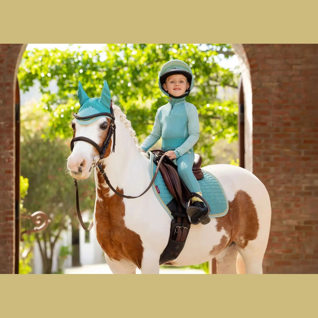 LEMIEUX MINI SUEDE CLOSE CONTACT SADDLE PAD
