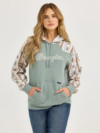 WRANGLER WOMENS LOGO SOUTHWESTERN YOKE PULLOVER HOODIE - GREEN