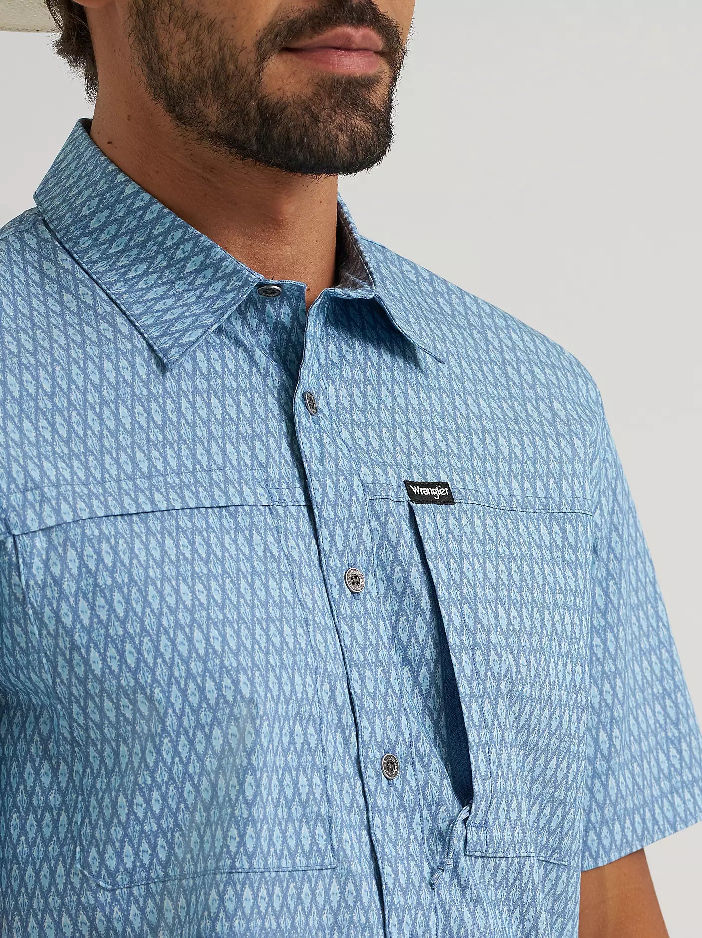 Wrangler All Terrain Gear Men's Hike Shirt - Ombre Blue