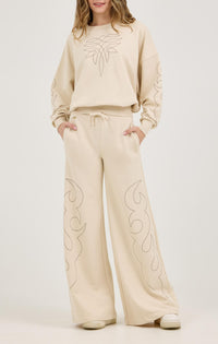 WRANGLER X LAINEY WILSON COWBOY SWEATSHIRT - CREAM