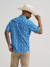 Wrangler Mens All Terrain Gear Print Performance Shirt - Cerulean