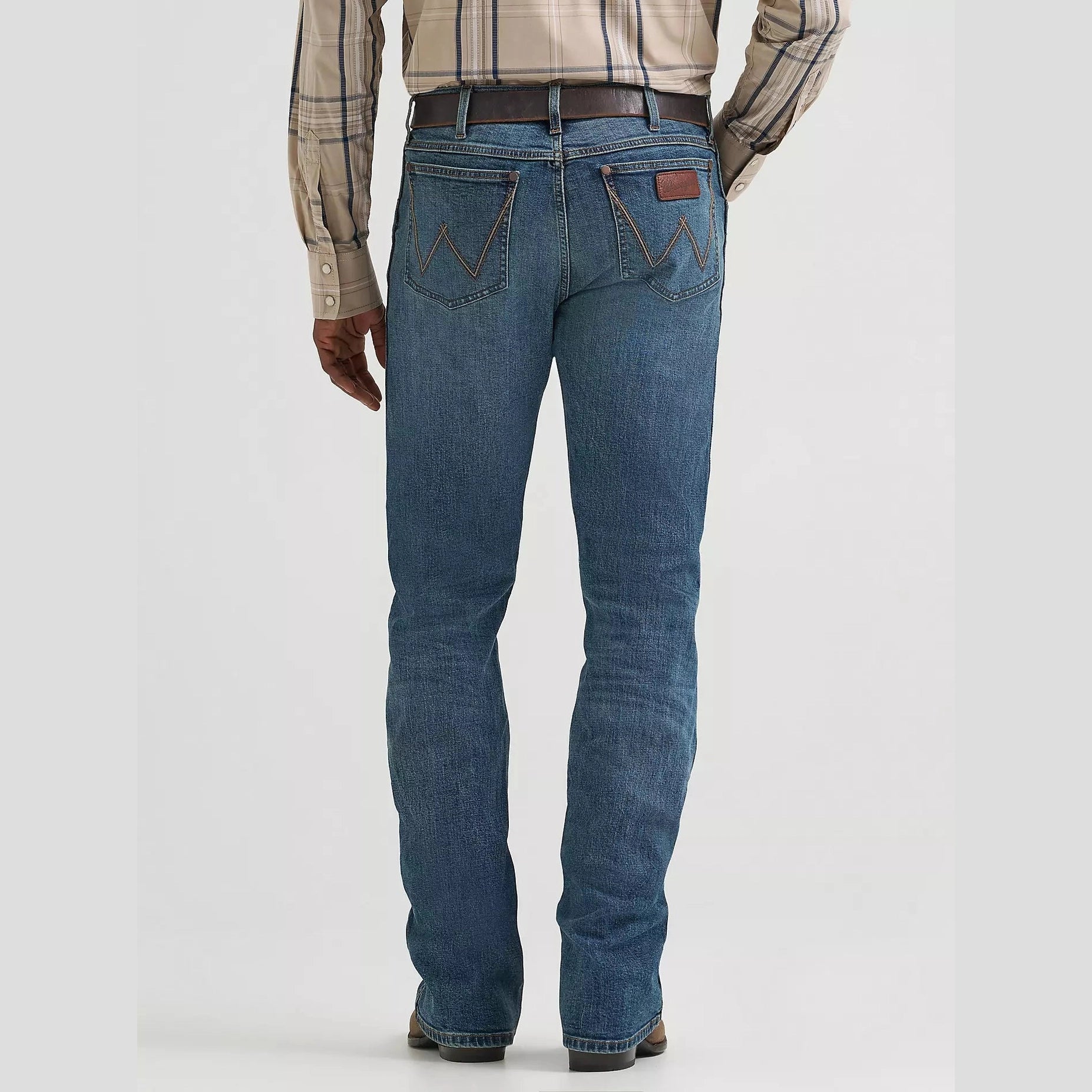 Wrangler Mens  Retro® Slim Fit Bootcut Jean - Henry