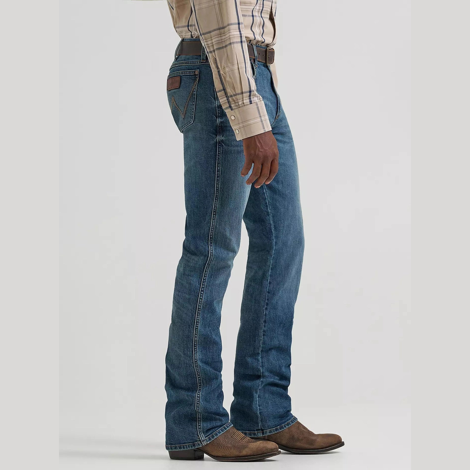 Wrangler Mens  Retro® Slim Fit Bootcut Jean - Henry