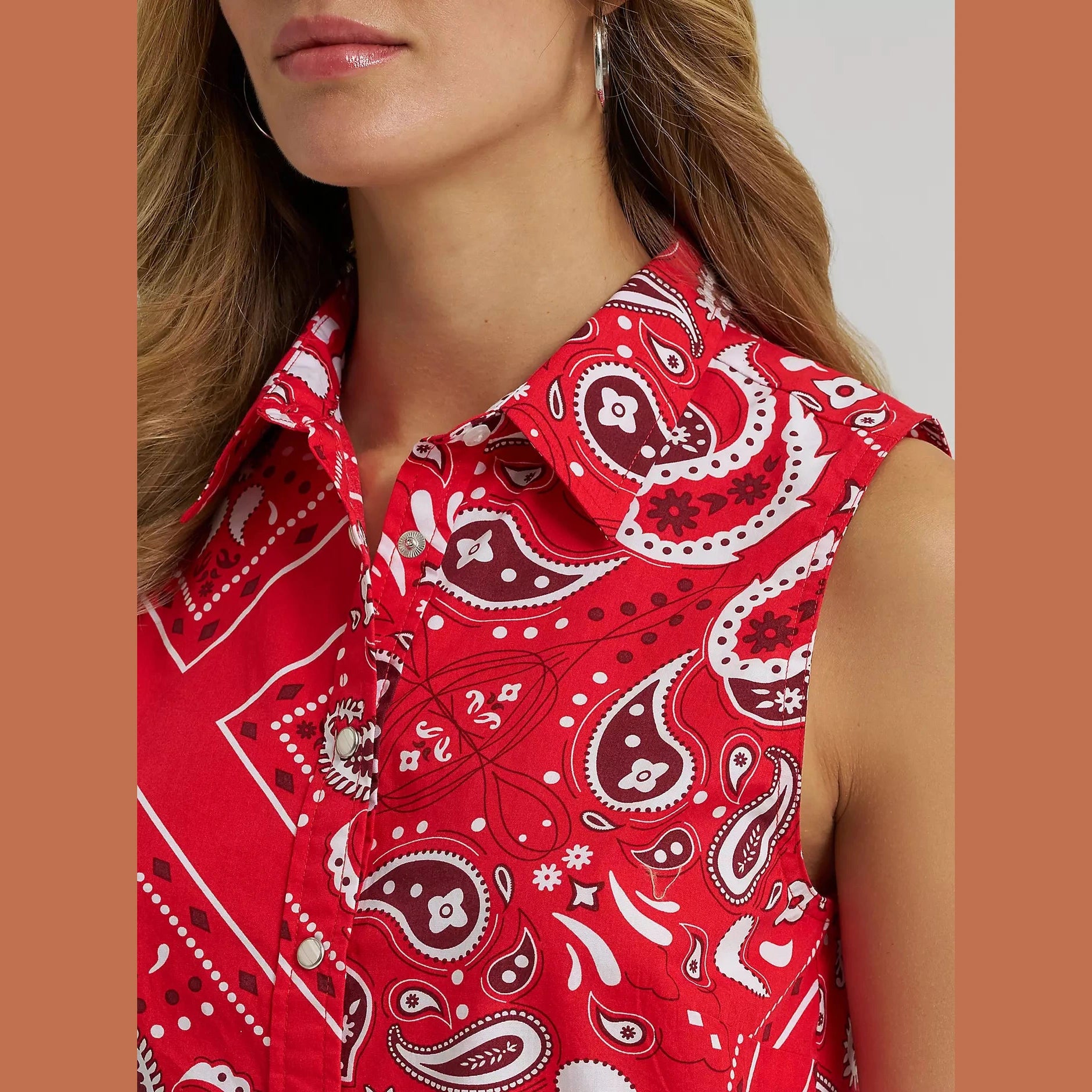 Wrangler Womensd Bandana Print Shirt Vest - Red