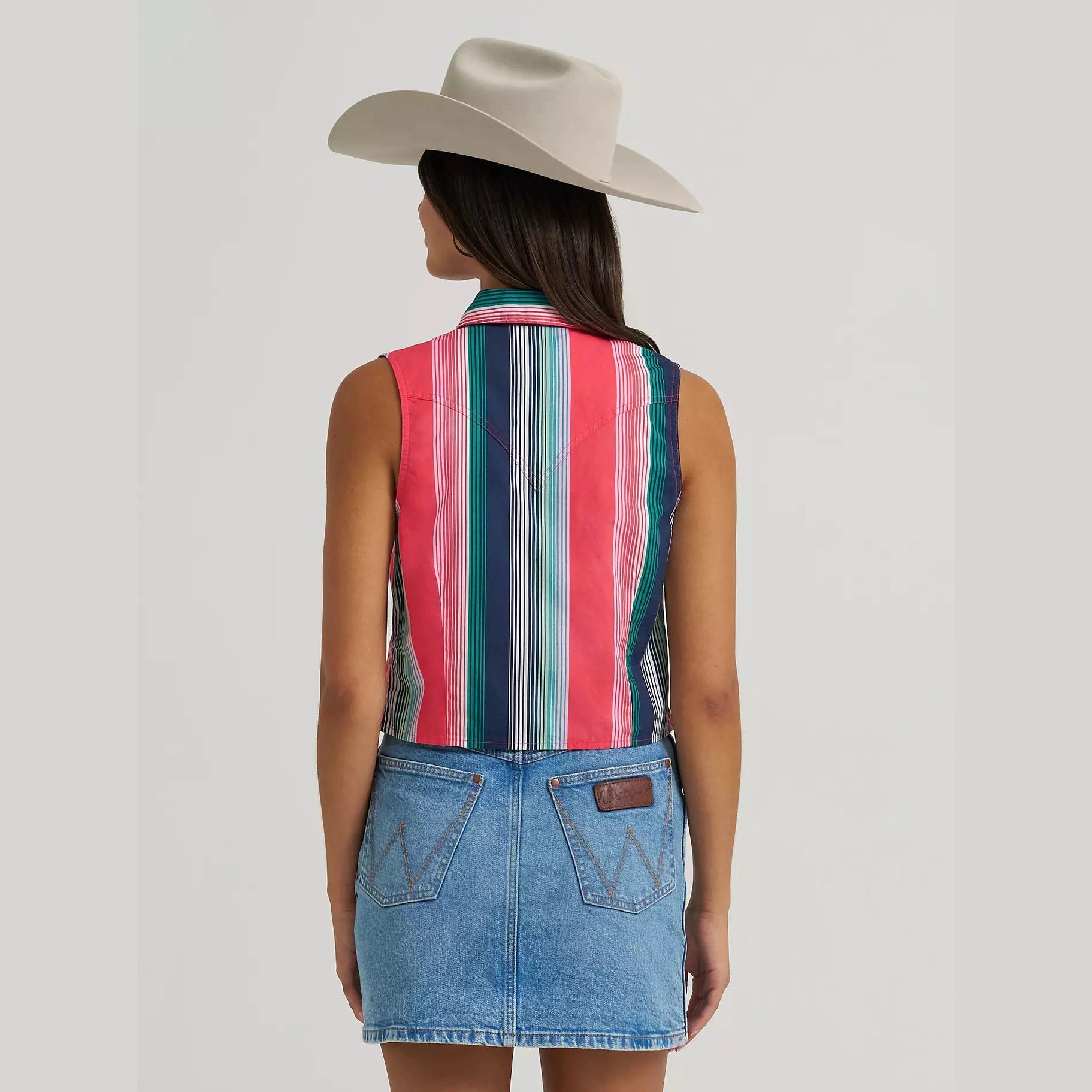 Wrangler Womens Striped Sleeveless Snap Shirt - Pink