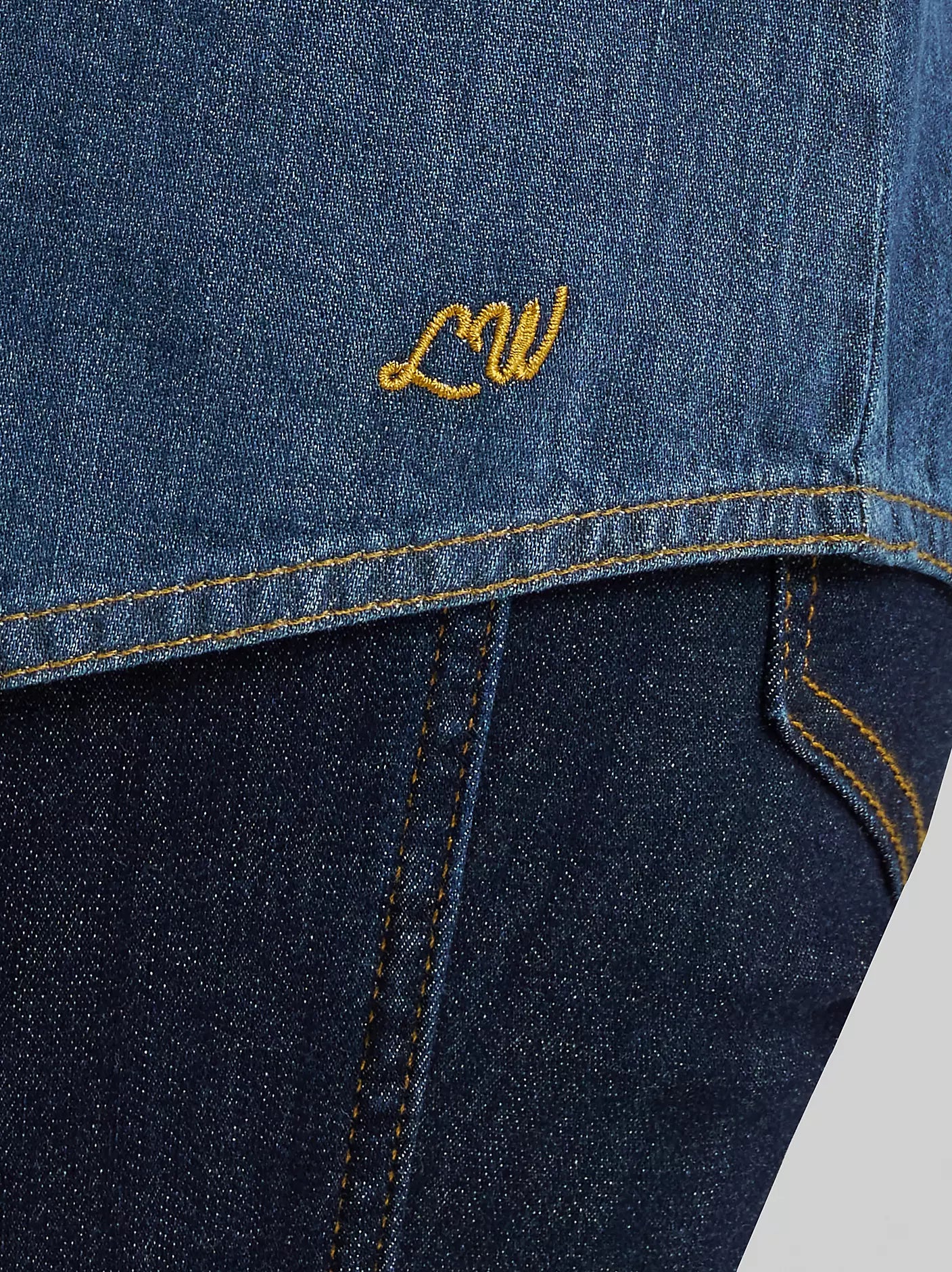 Wrangler Lainey Wilson x Wrangler Flame Sleeveless Denim Shirt