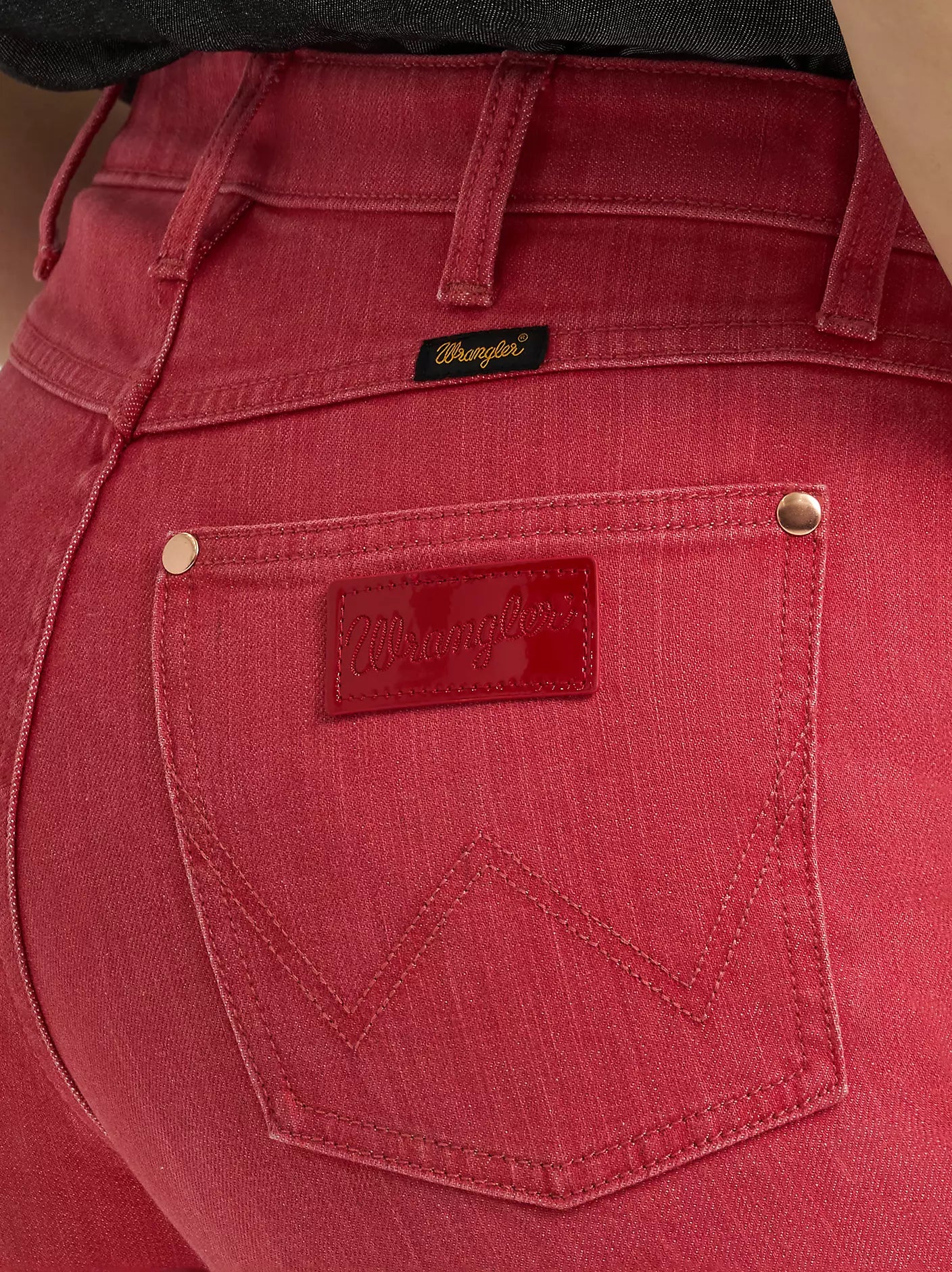 Wrangler Lainey Wilson x Wrangler Red Flare Jeans