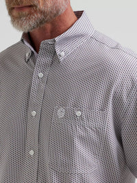 Wrangler Mens George Strait Collection Performance One Pocket Long Sleeve Shirt - Relaxed Fit - Blue