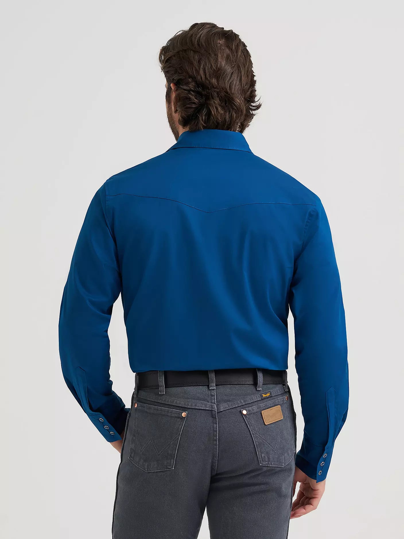 Wrangler Mens  Long Sleeve Solid Broadcloth Western Snap Shirt - Blue