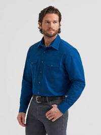 Wrangler Mens  Long Sleeve Solid Broadcloth Western Snap Shirt - Blue