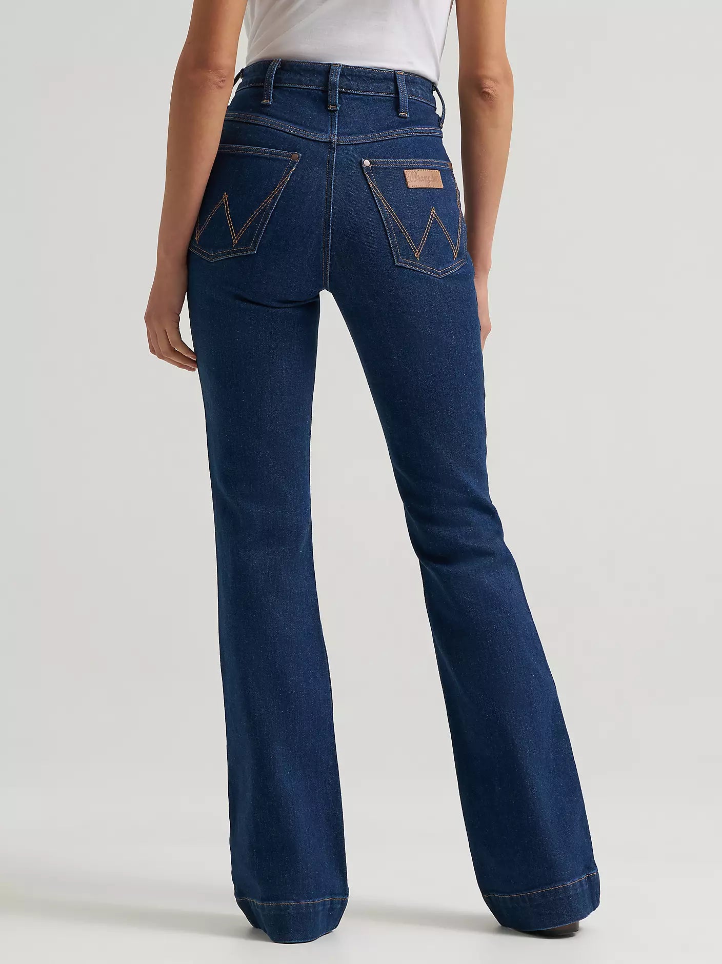Wrangler Womens Bell High Rise Bell Trouser Wrangler Riding Jean - Emerie