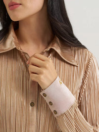 Wrangler Womens  X Lainey Wilson Snap Shirt - Rose Gold