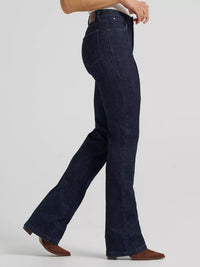 Wrangler Womens BESPOKE Pintuck Bootcut Jean - Camryn