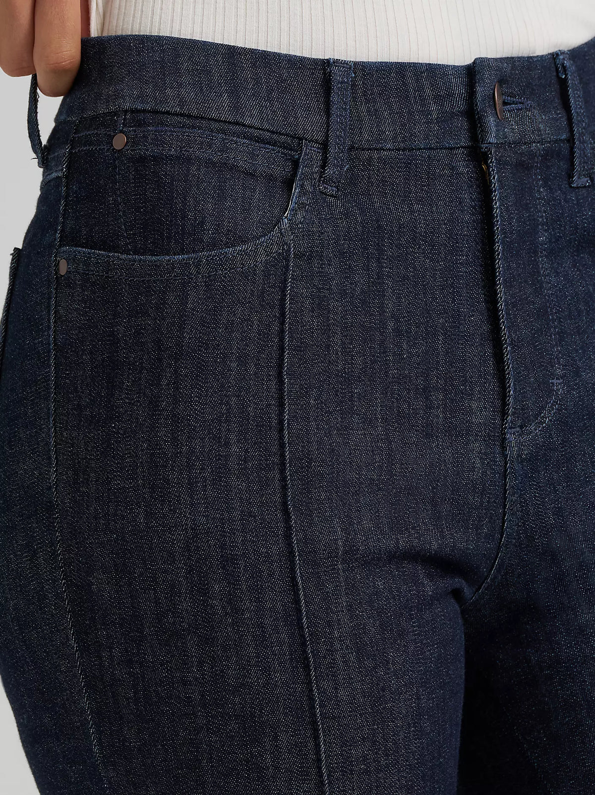 Wrangler Womens BESPOKE Pintuck Bootcut Jean - Camryn