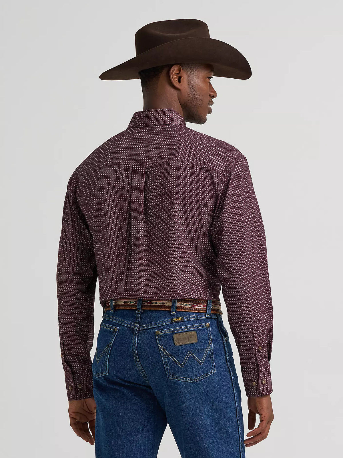 Wrangler Mens George Strait™ Performance Button Down Shirt - Wine Cross