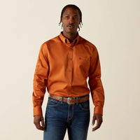 ARIAT MENS TEAM LOGO TWILL CLASSIC FIT SHIRT - ABODE/BRICK