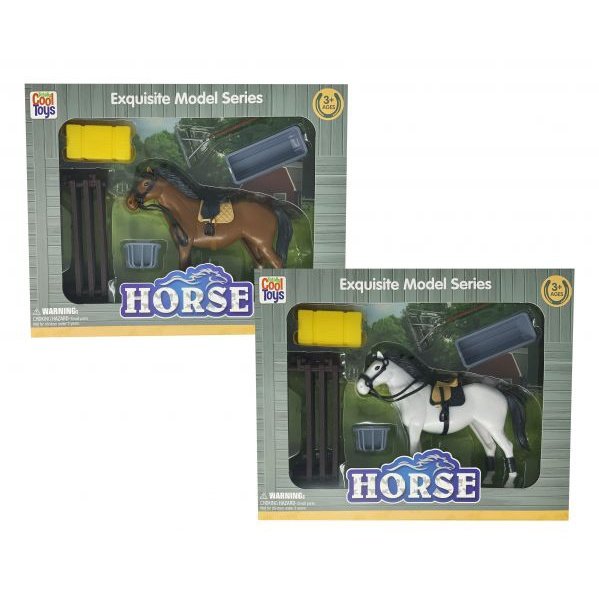 PLASTIC TOY HORSE WITH BARN ACCESSORIES