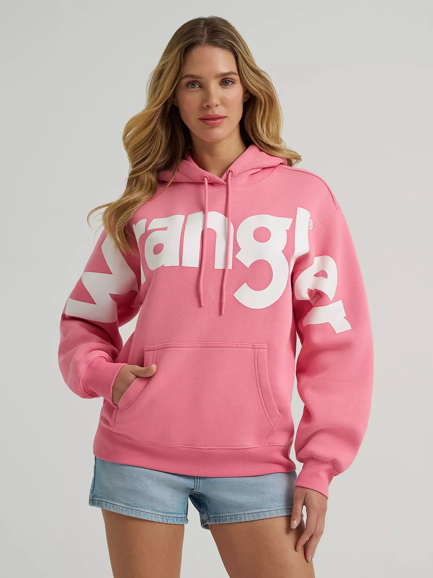 2026 - WRANGLER WOMENS BOLD LOGO HOODIE - STRAWBERRY PINK