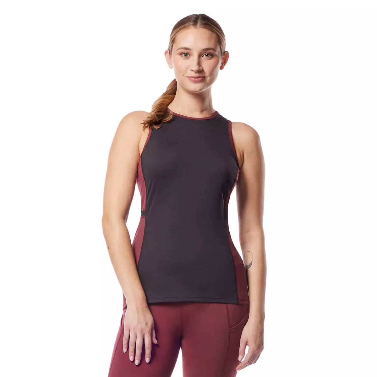 KERRITS WOMENS TROT ON TECH TANK