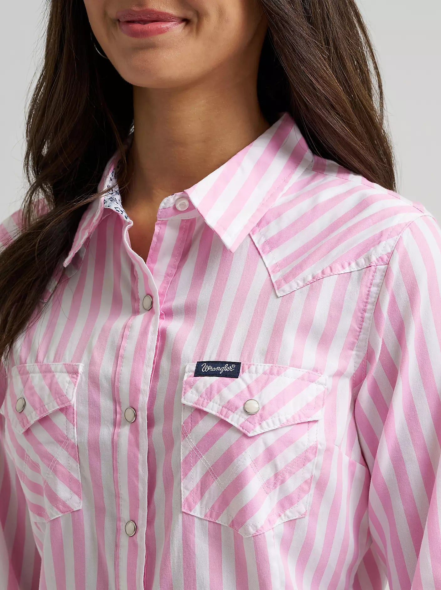 2026 - WRANGLER WOMENS ALL OCCASION WESTERN SNAP SHIRT - PINK STRIPES