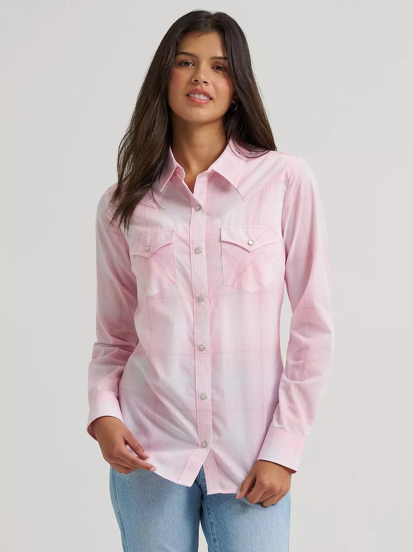 2026 - WRANGLER WOMENS ESSENTIAL PLAID WESTERN SNAP TOP - PINK
