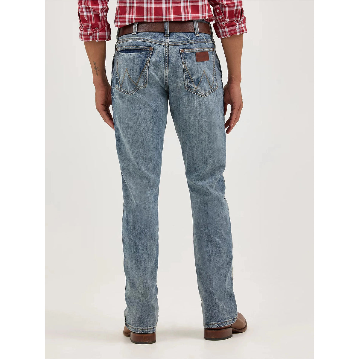 WRANGLER MENS RETRO SLIM FIT BOOTCUT JEAN - GREELEY