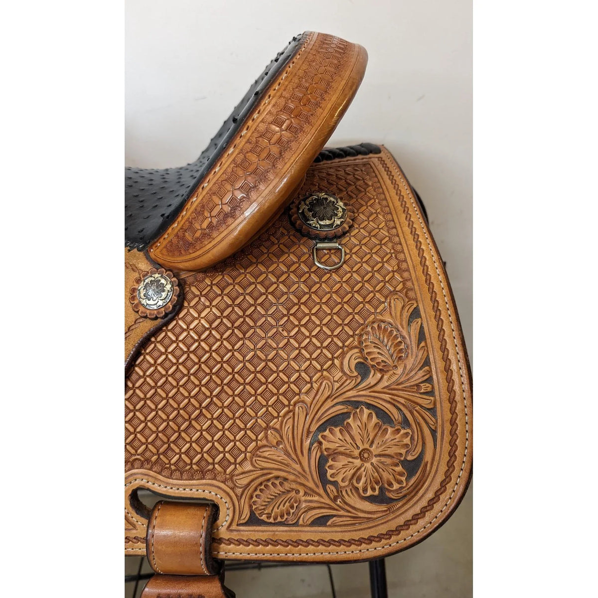 MARTIN CERVI  BARREL SADDLE 13.5 BLACK OSTRICH FULL SEAT BREAST COLLAR INCLUDED