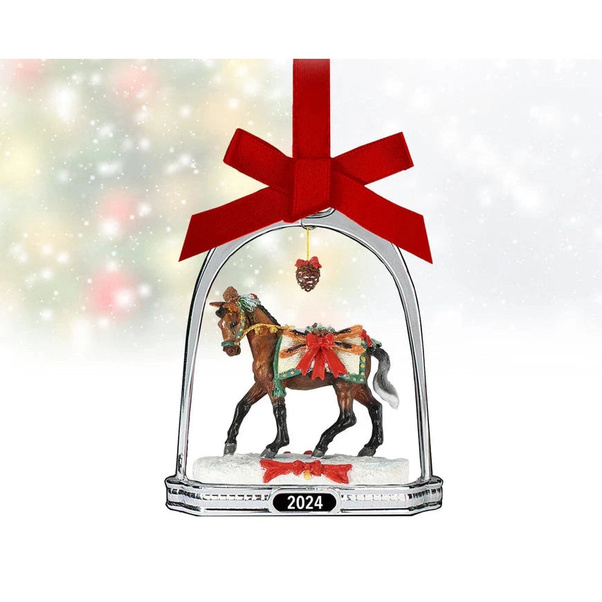 BREYER APRES SKI STIRRUP ORNAMENT 2024