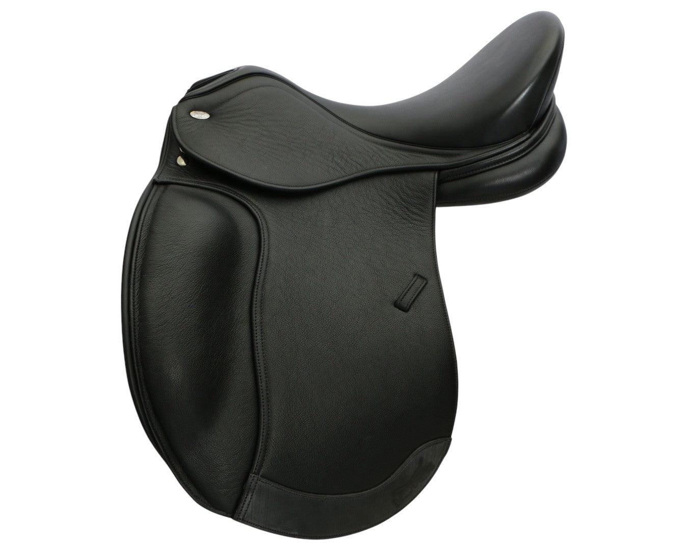 Letek Dressage Black 17"