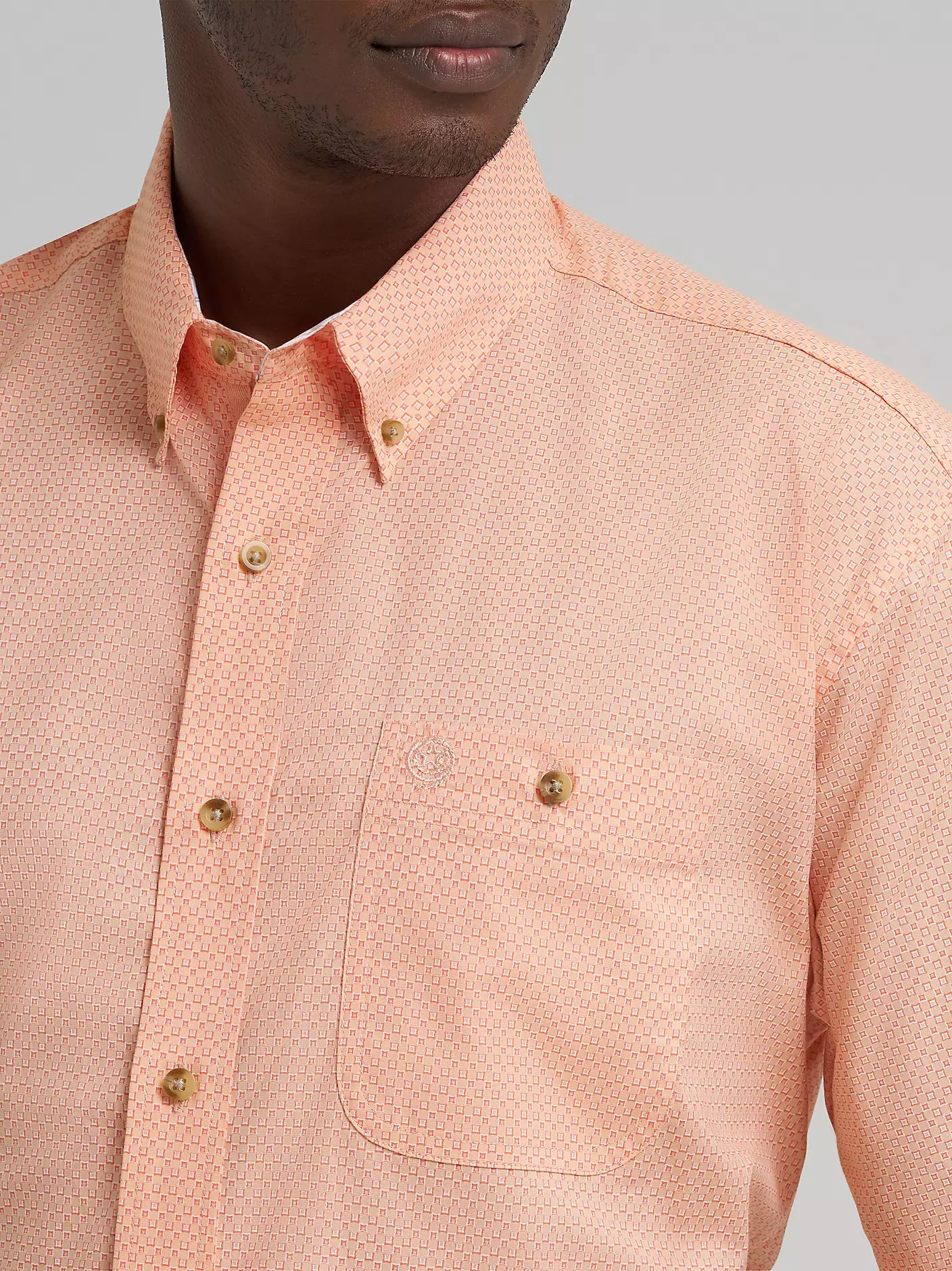 WRANGLER MENS GEORGE STRAIT SHORT SLEEVE SHIRT - PEACH