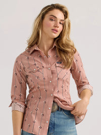 WRANGLER WOMENS RETRO SLIM STRIPE WESTERN SNAP SHIRT - DUSTY ROSE