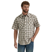 WRANGLER MENS RETRO SHORT SLEEVE SHIRT - BROWN