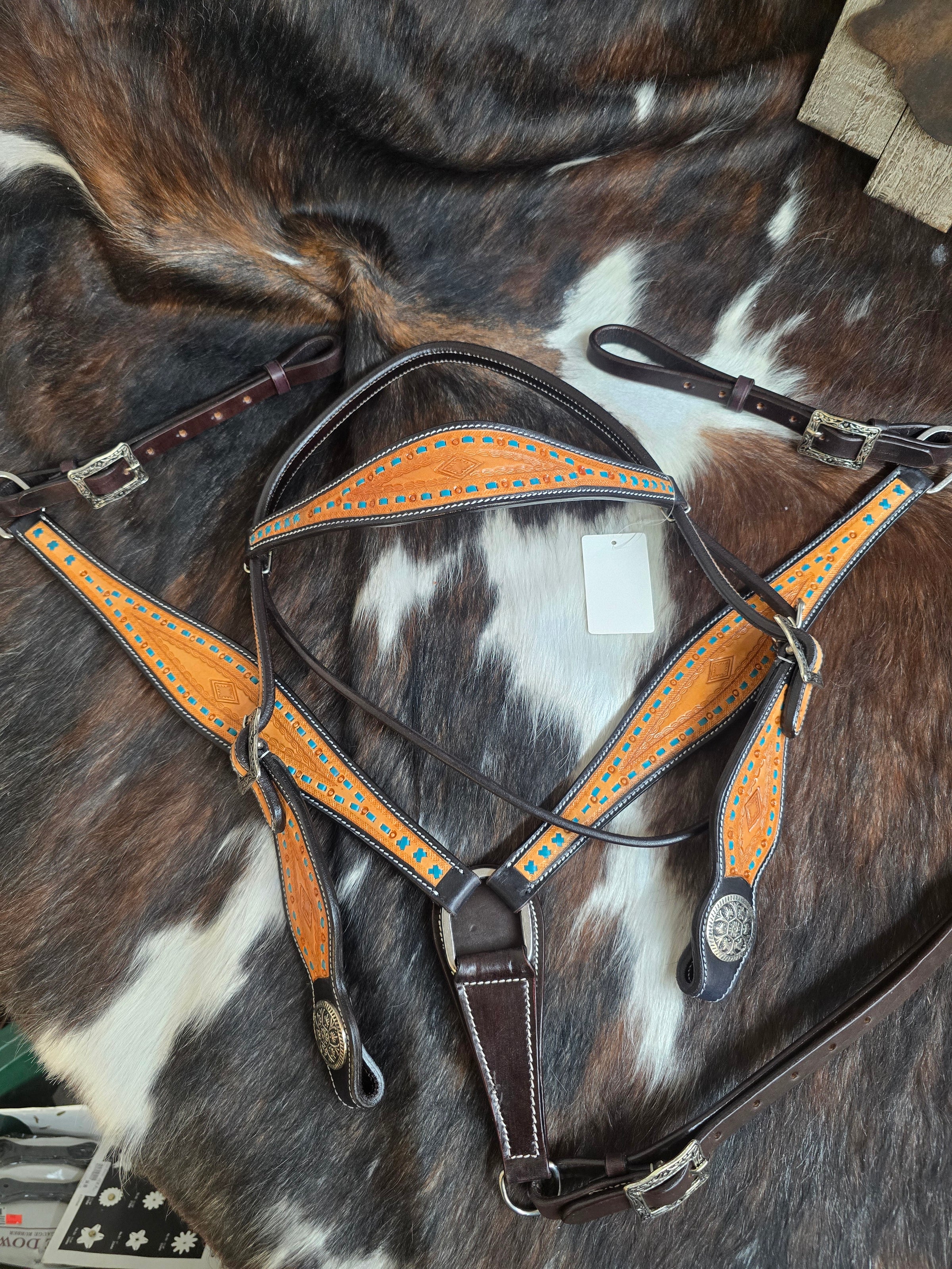 SWELL HEADSTALL & BREAS COLLAR SET -TURQUOISE BUCKSTITCH
