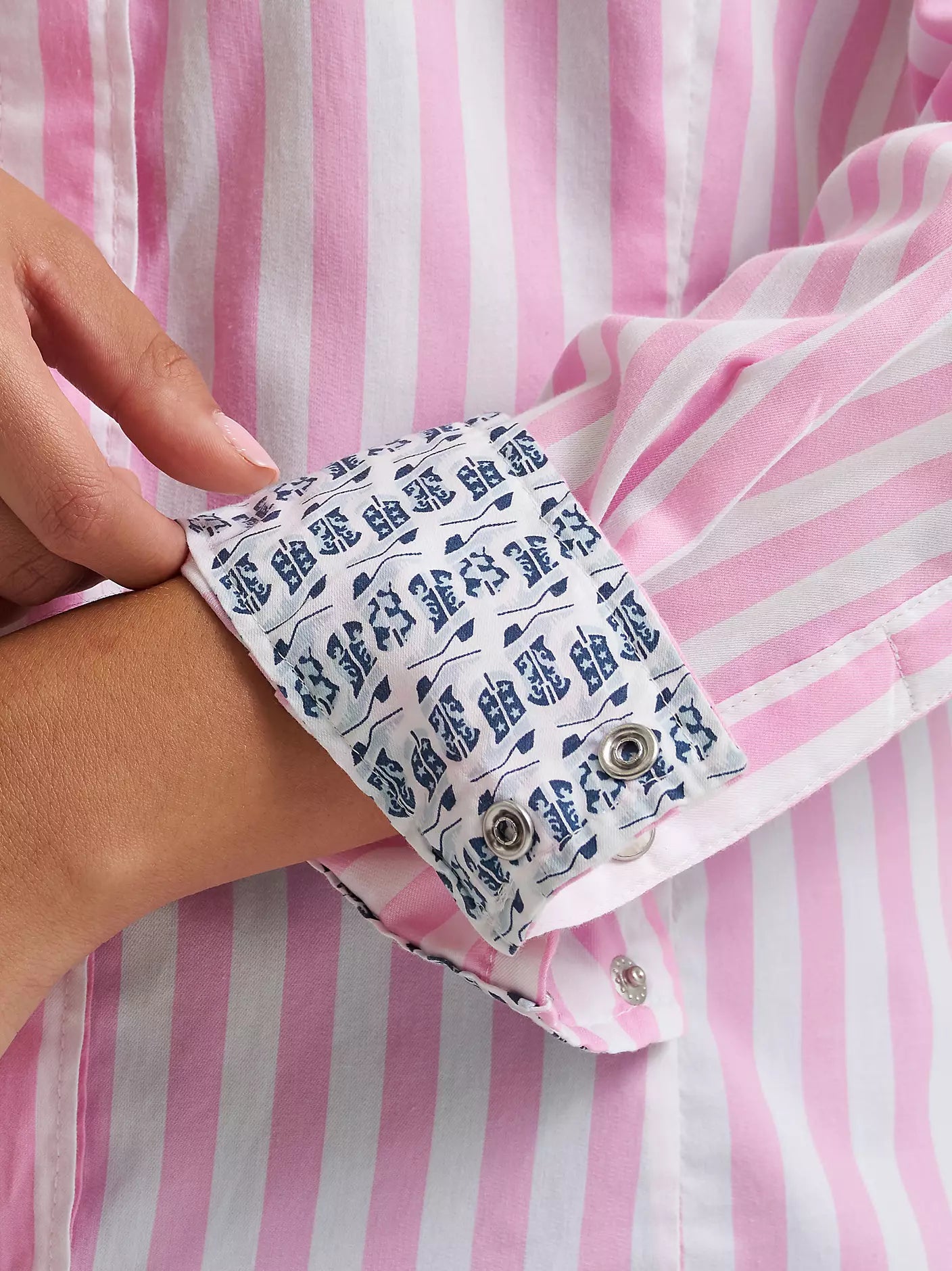 2026 - WRANGLER WOMENS ALL OCCASION WESTERN SNAP SHIRT - PINK STRIPES