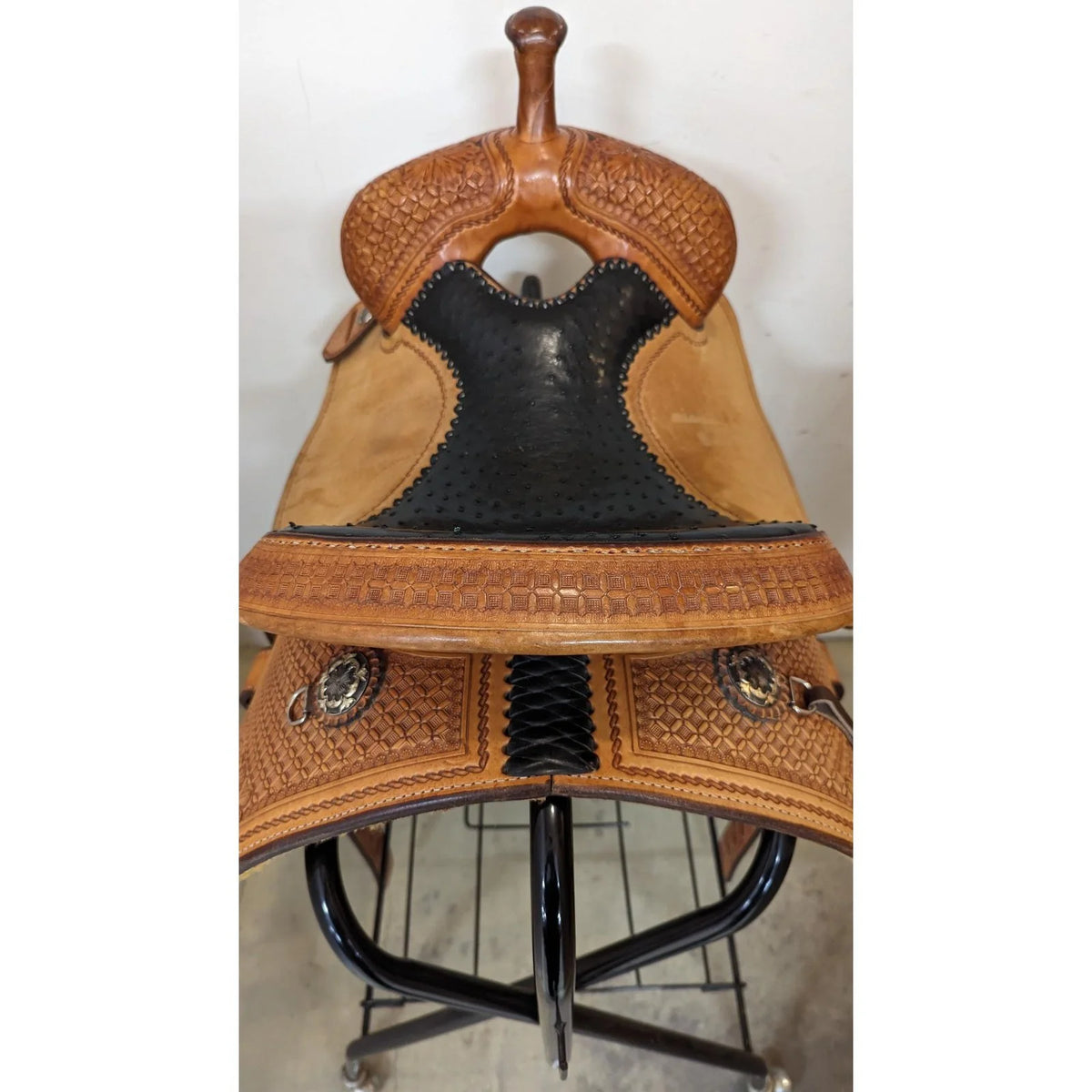 MARTIN CERVI  BARREL SADDLE 13.5 BLACK OSTRICH FULL SEAT BREAST COLLAR INCLUDED