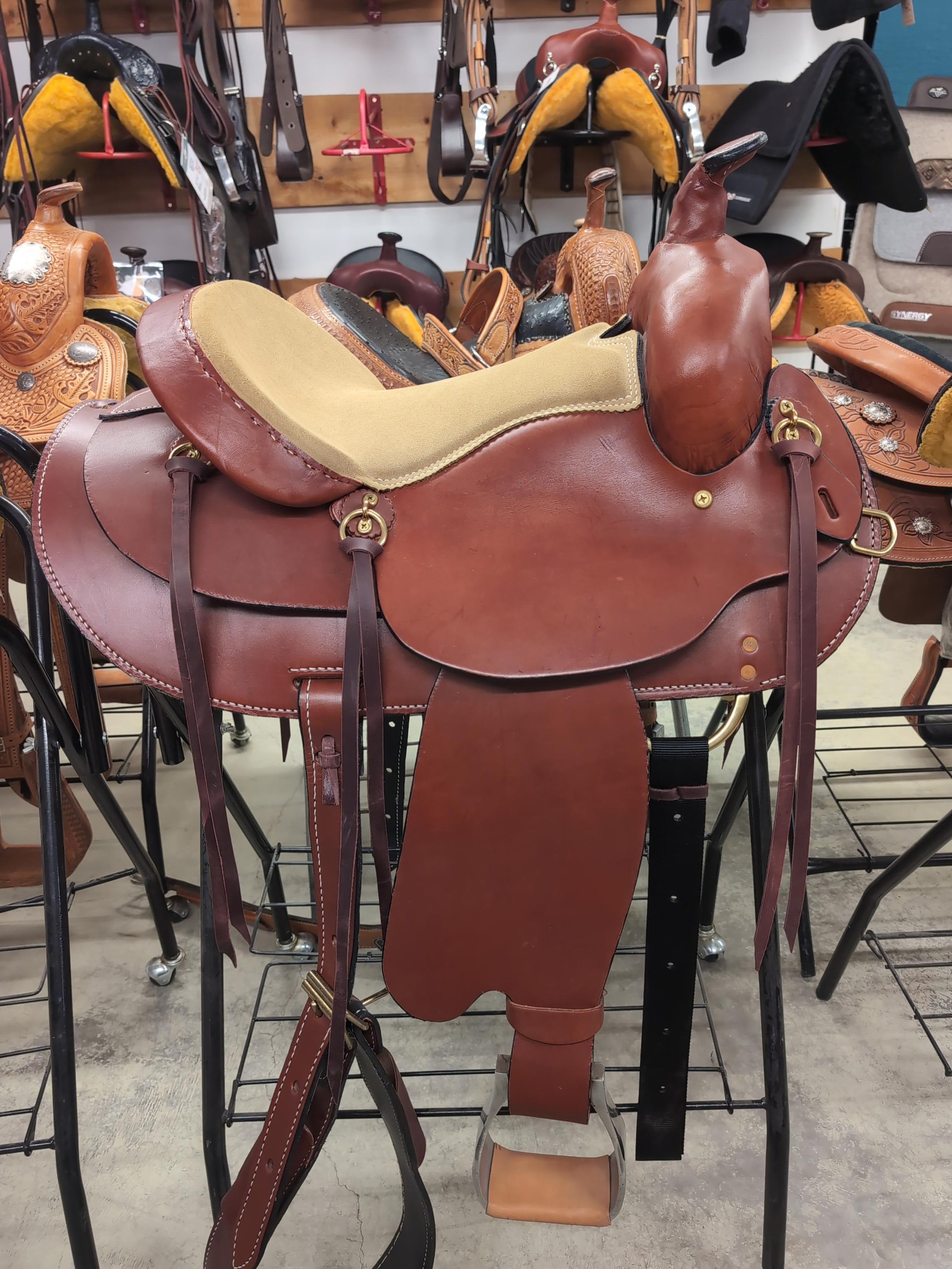 DAKOTA 212 TRAIL FLEX PLEASURE SADDLE BRASS HARDWARE TAN SEAT