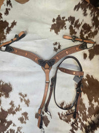 HEADSTALL & BREASTCOLLAR SET - GUNS & ROSES LIGHT OIL